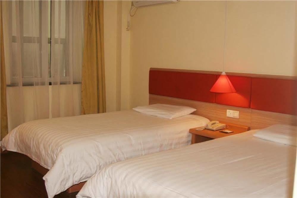 Home Inn Fuqin - Chengdu Eksteriør billede